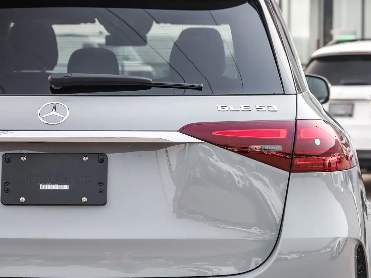 Mercedes-Benz GLE - Image 11