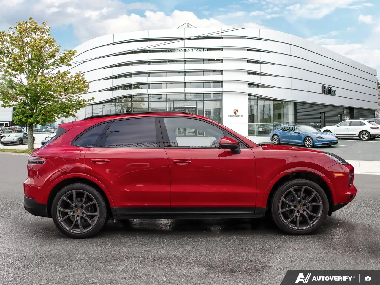 Porsche Cayenne - Image 6