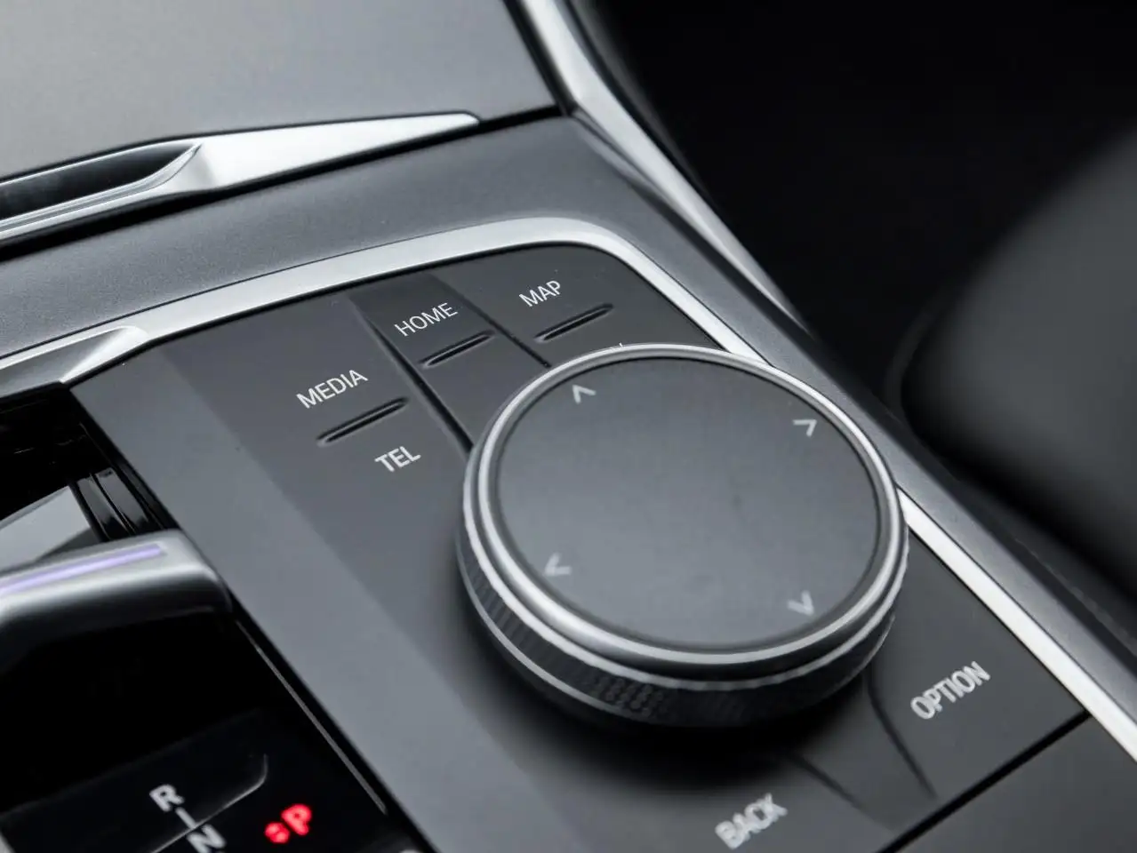 BMW 3 Series - Image 15