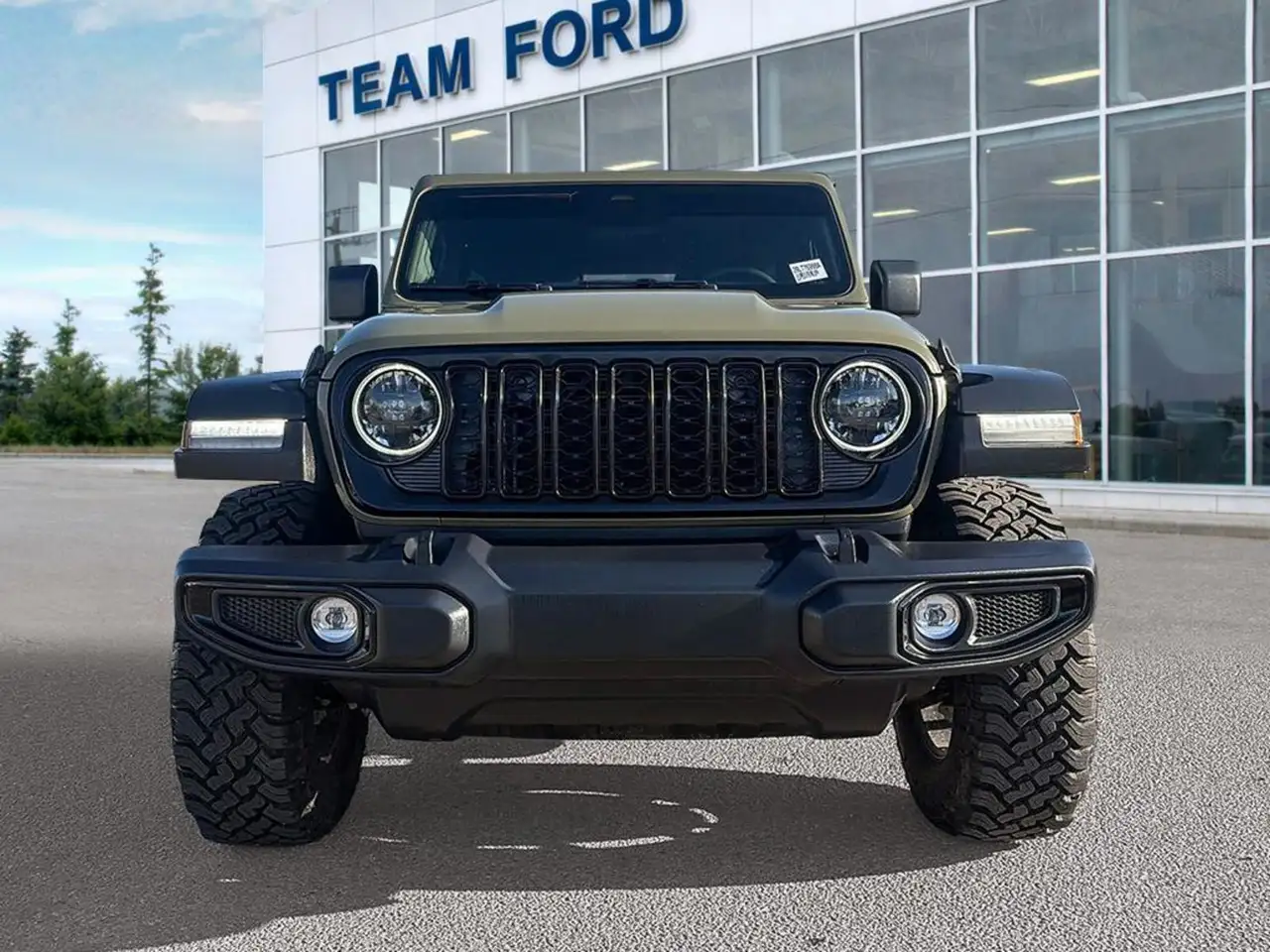 Jeep Wrangler - Image 2
