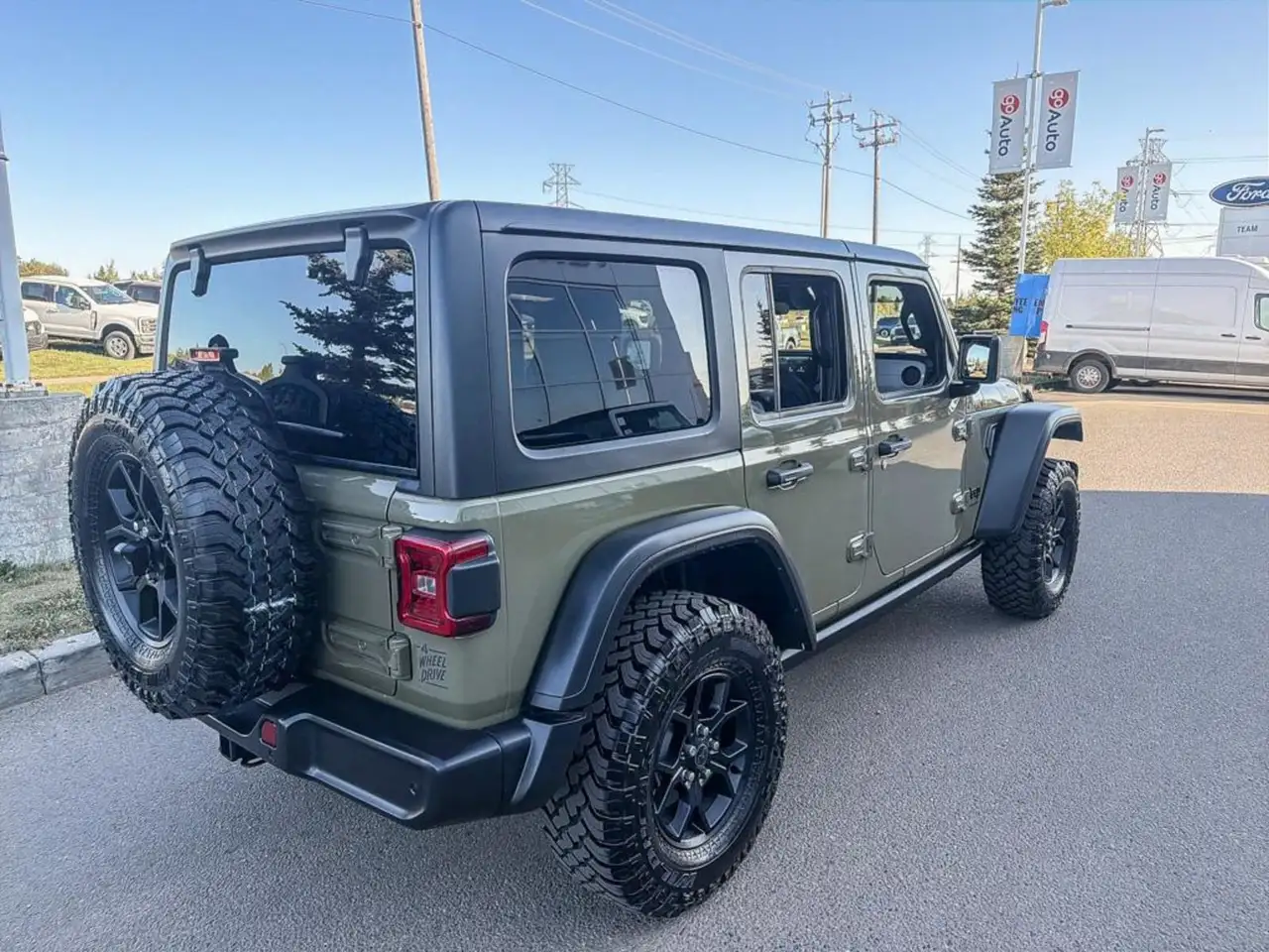 Jeep Wrangler - Image 25