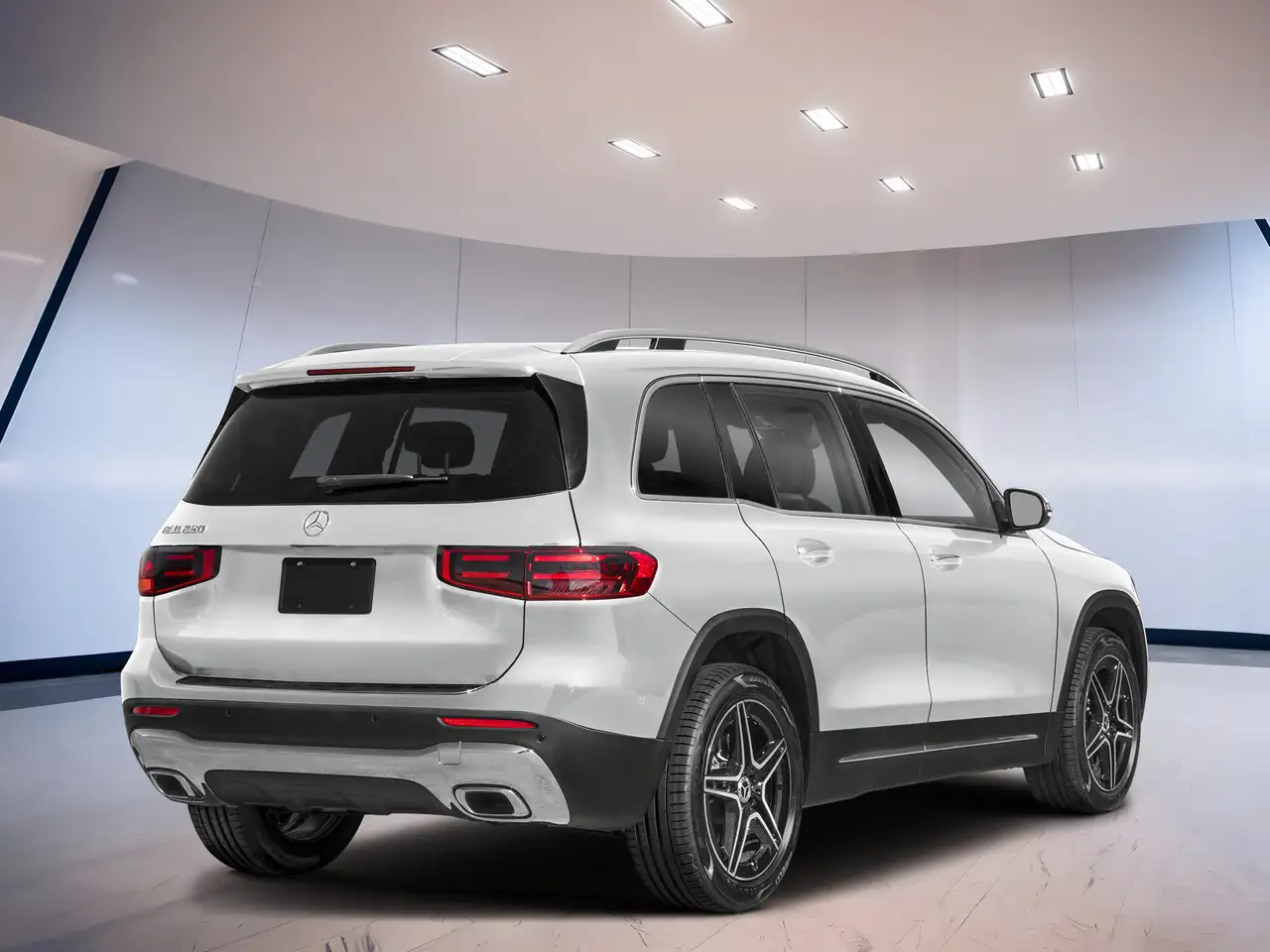 Mercedes-Benz GLB - Image 2
