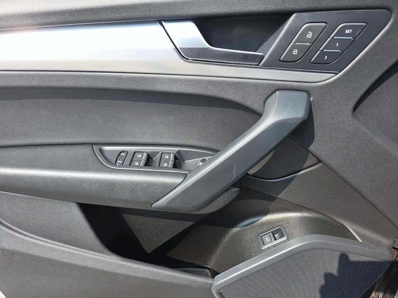 Audi Q5 - Image 11