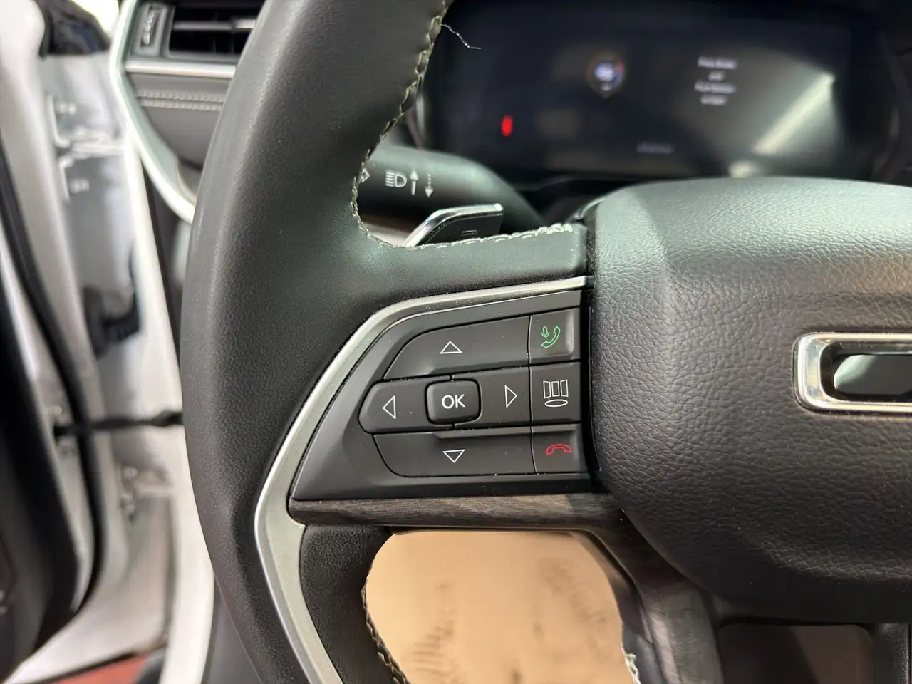 Jeep Grand Cherokee - Image 7