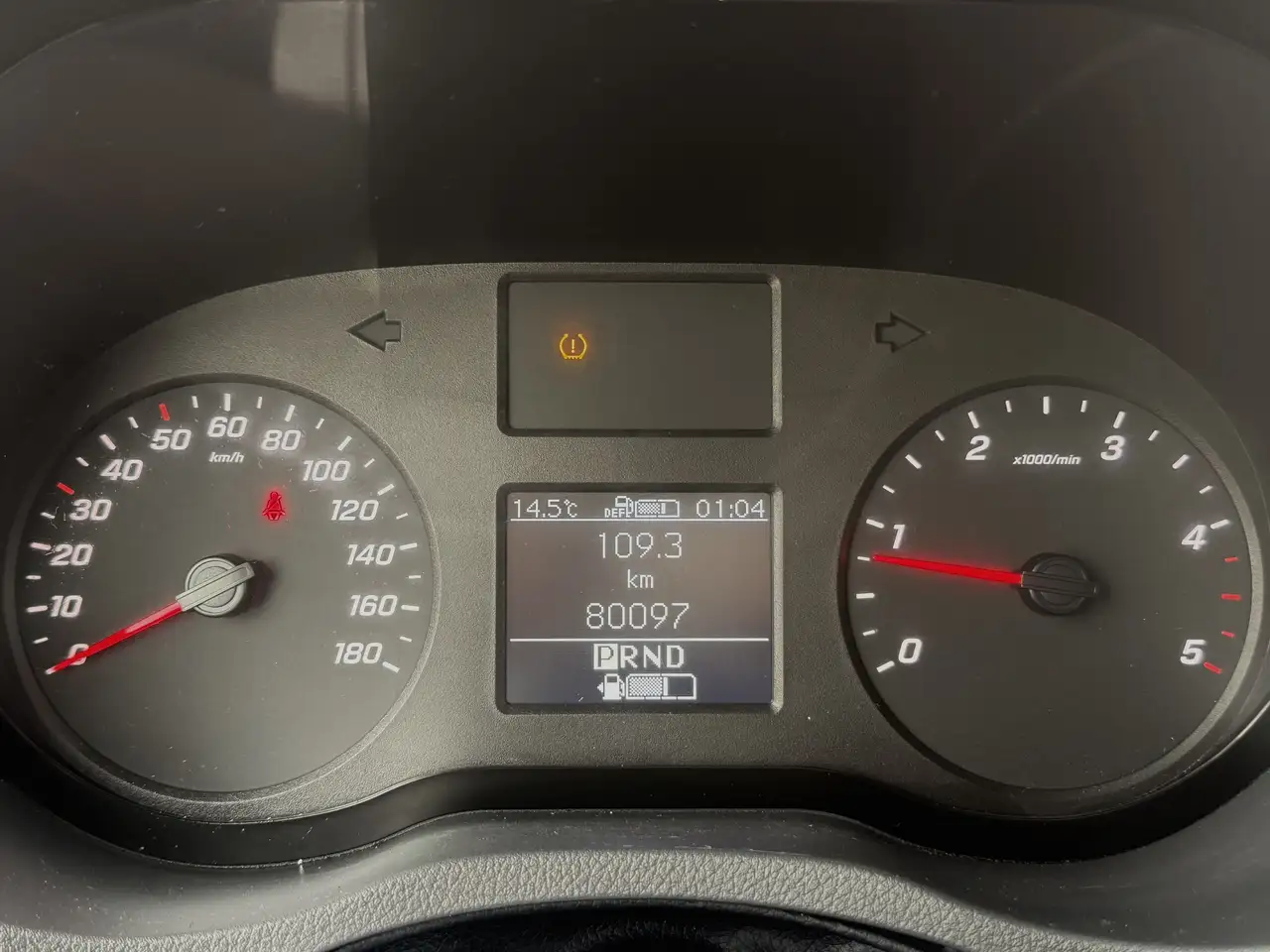 Mercedes-Benz Sprinter - Image 25