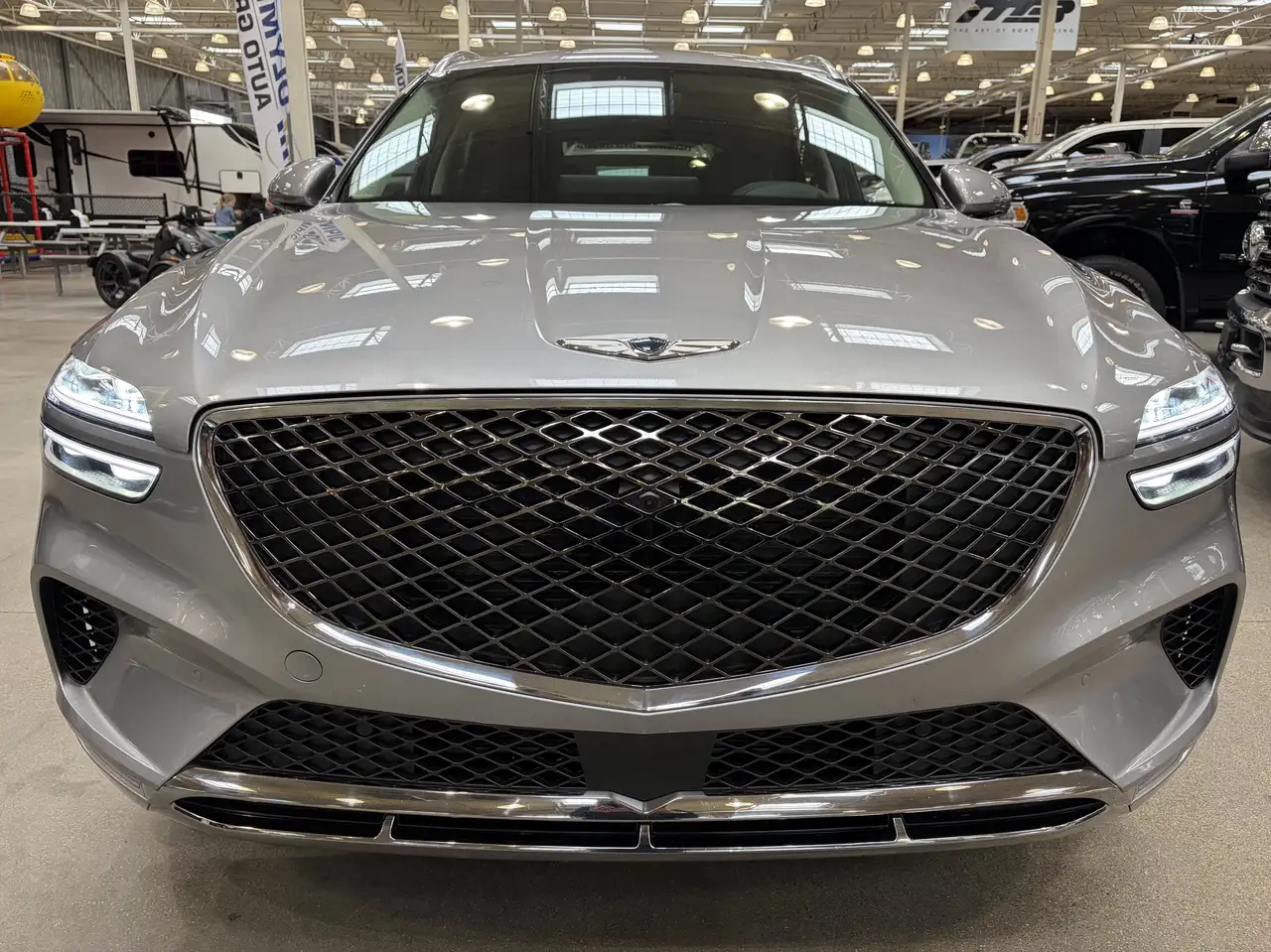Genesis GV70 - Image 3