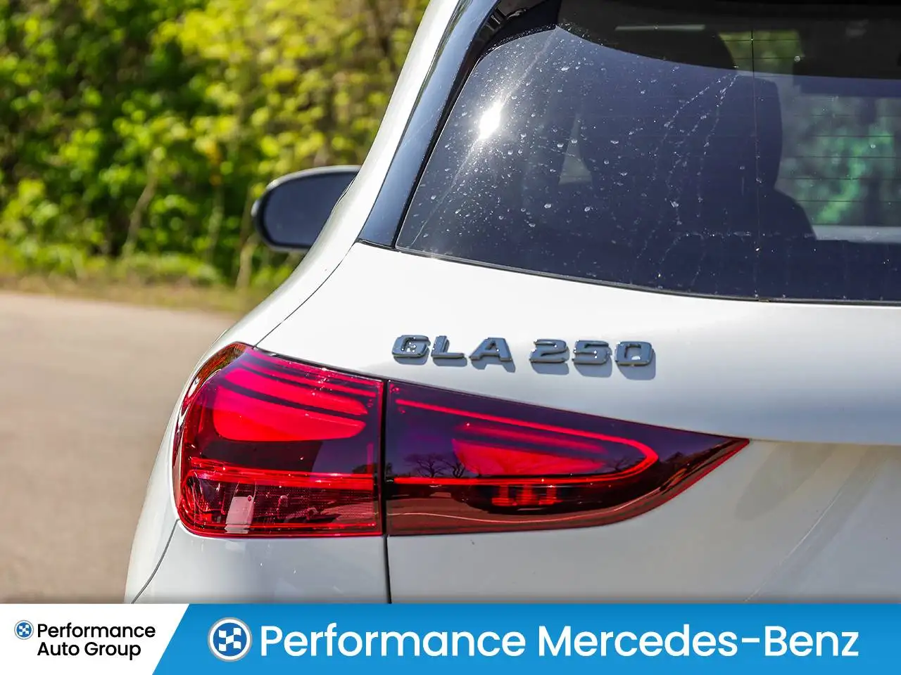 Mercedes-Benz GLA - Image 11
