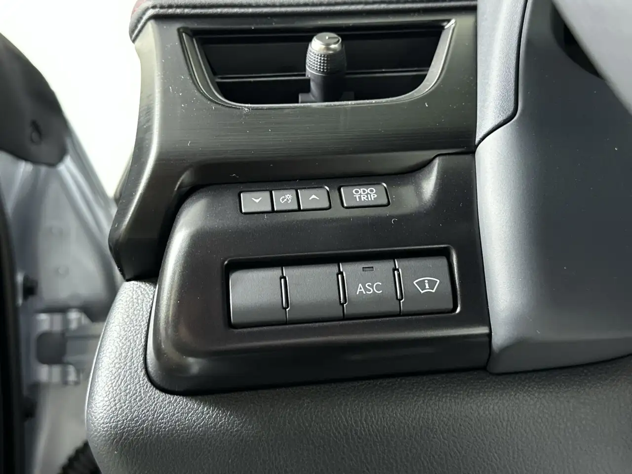 Lexus UX - Image 11