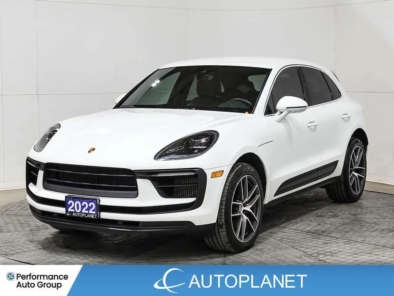 Porsche Macan - Image 1