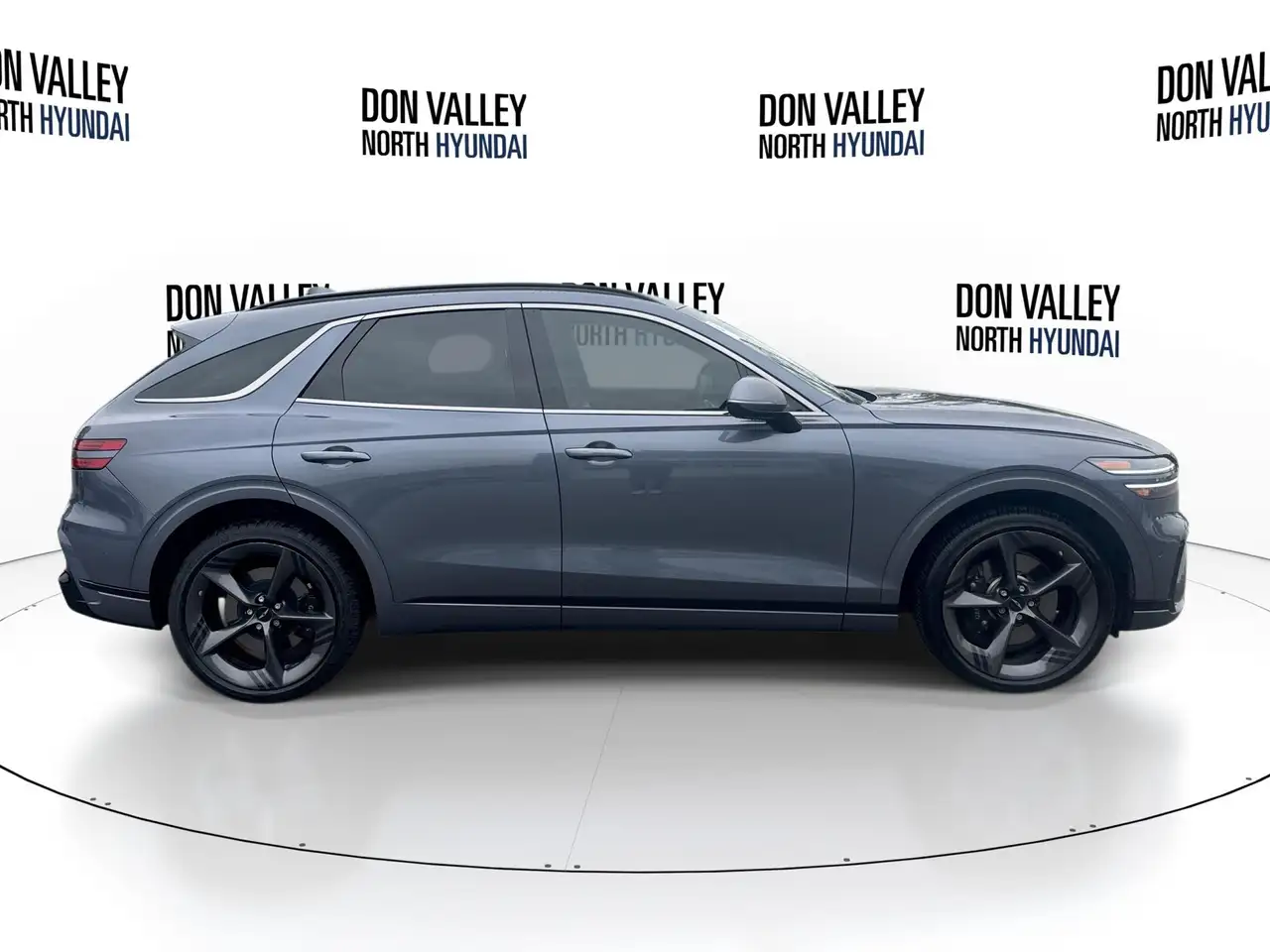 Genesis GV70 - Image 9