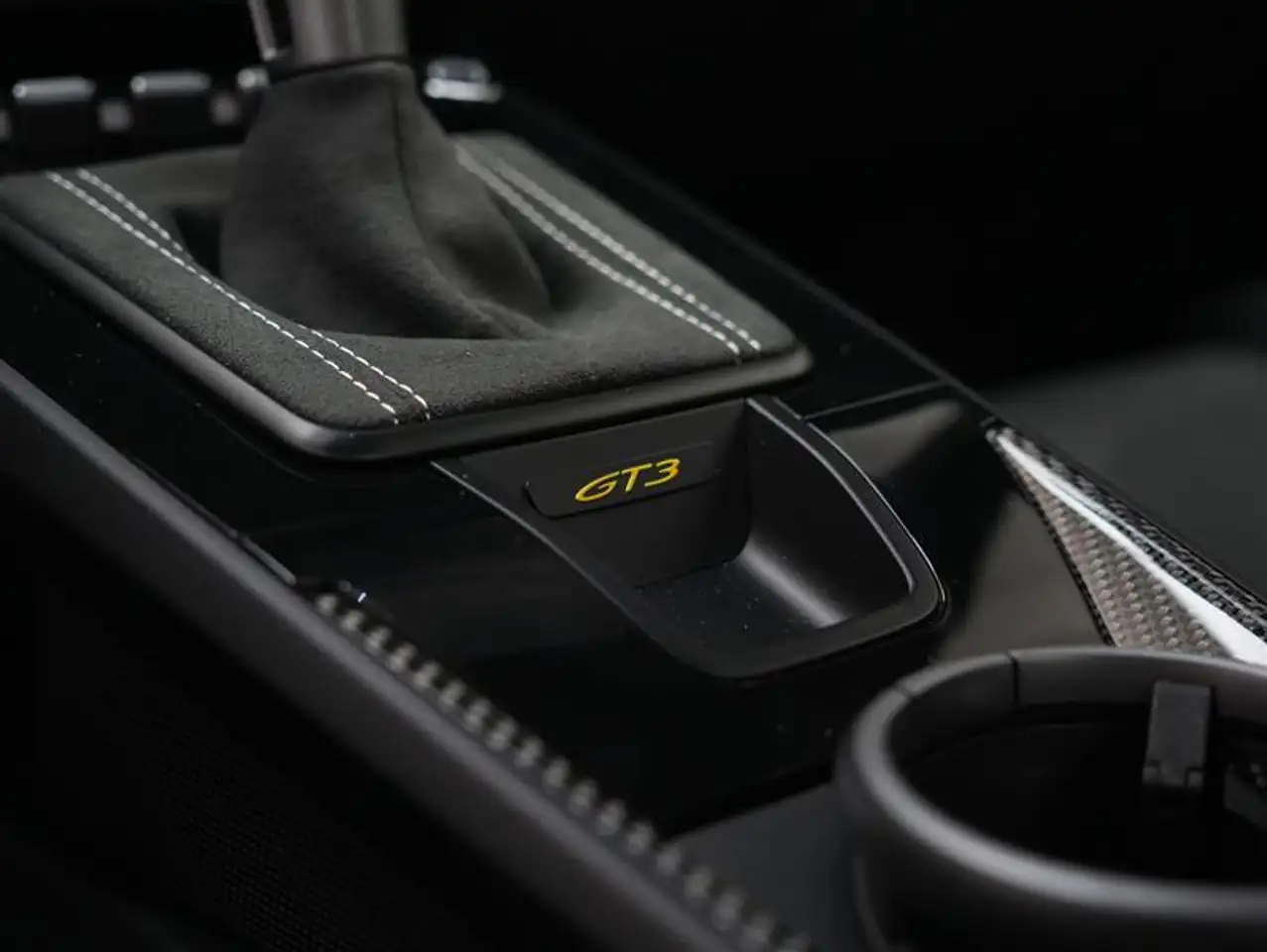Porsche 911 - Image 29