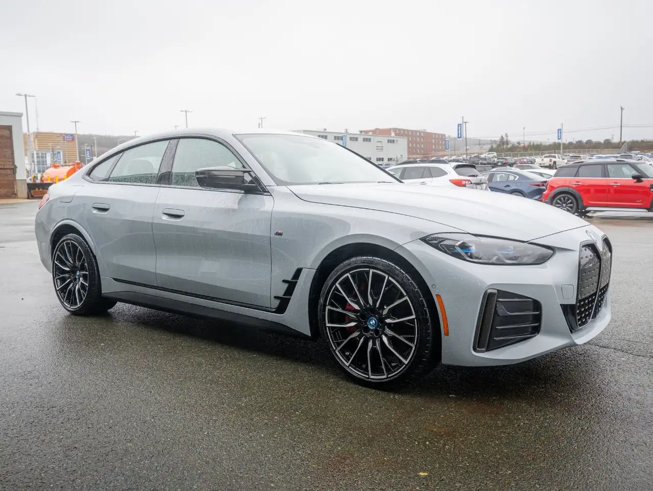 BMW i4 - Image 7
