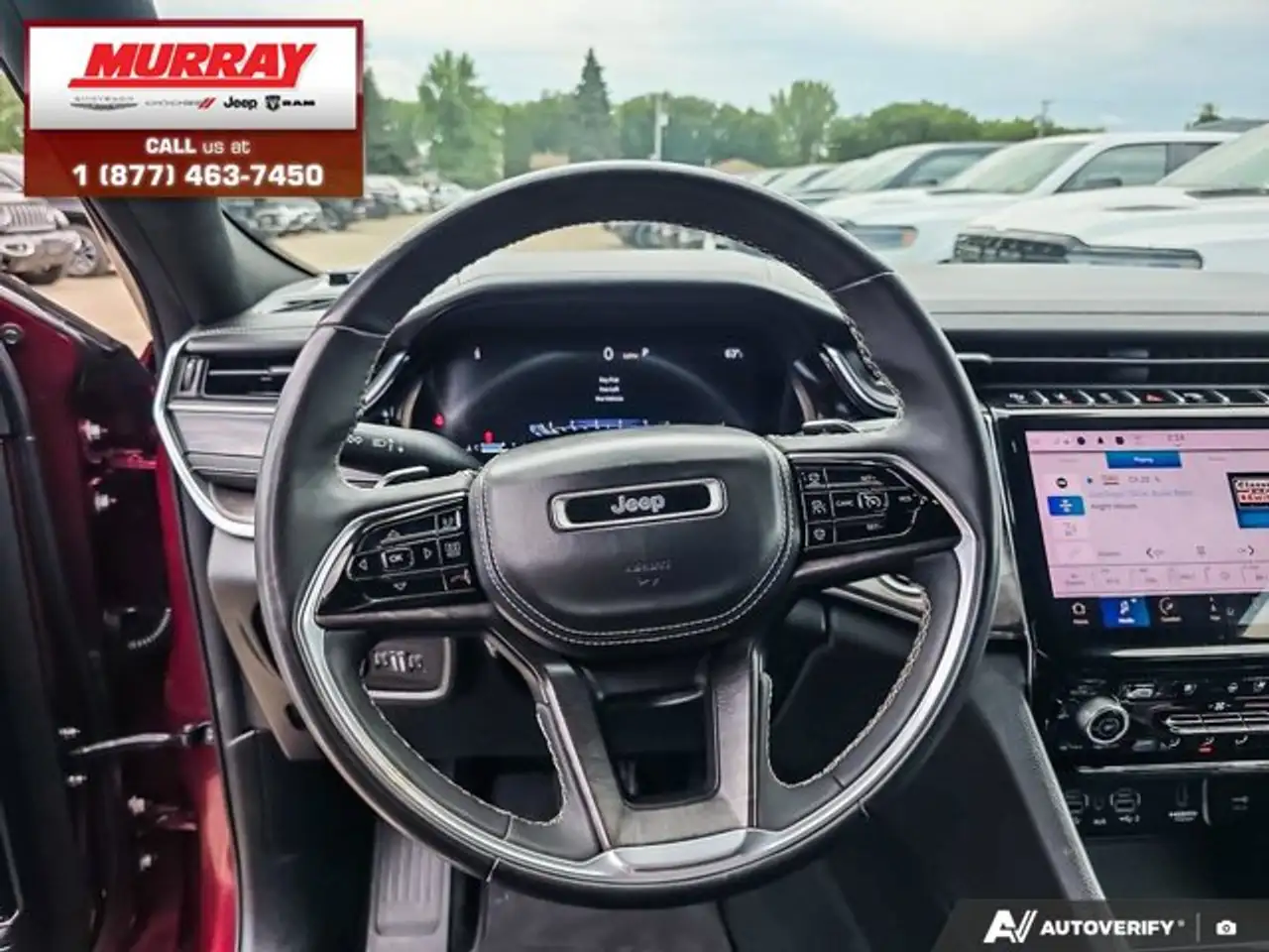 Jeep Grand Cherokee - Image 14