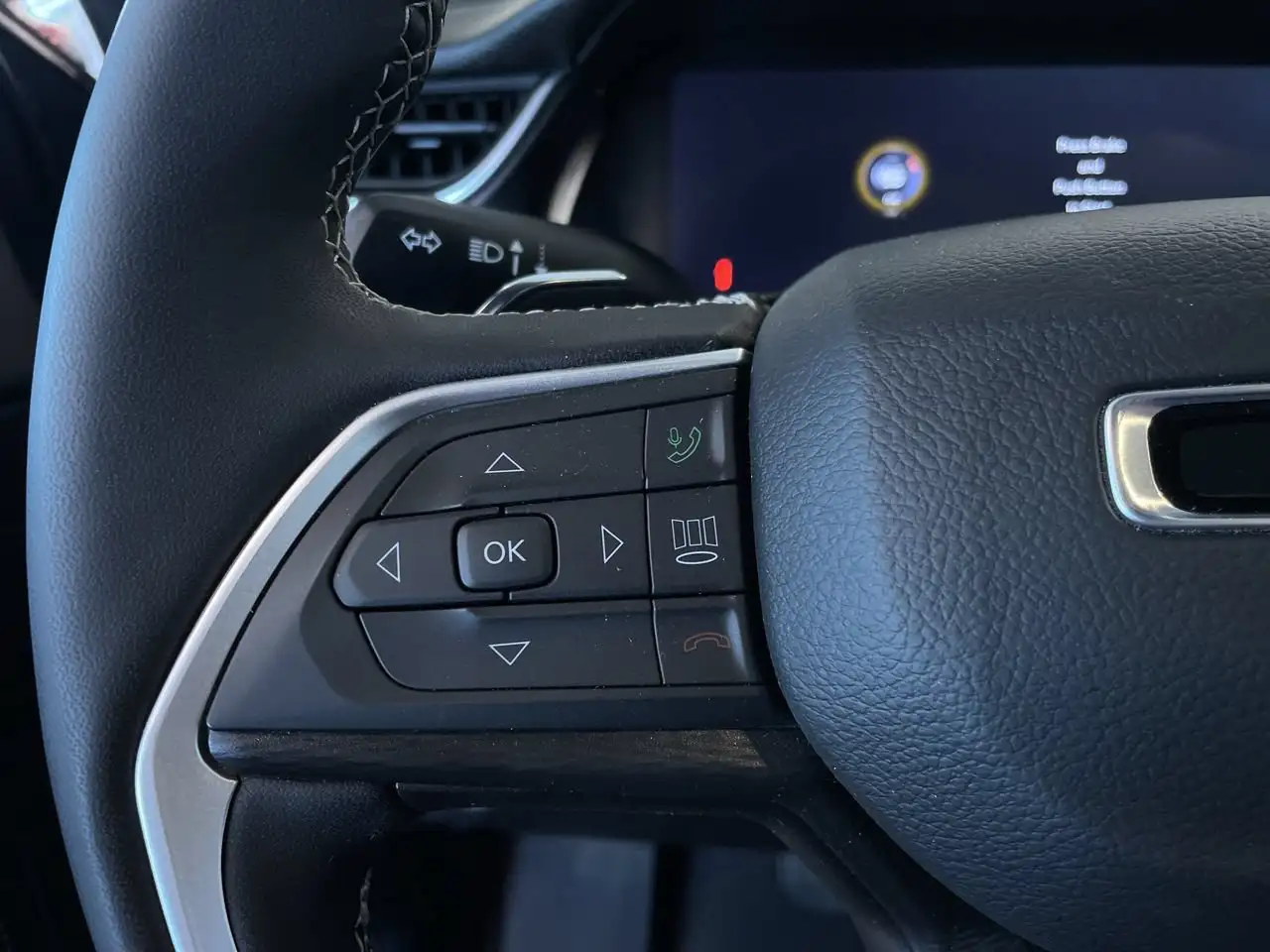 Jeep Grand Cherokee - Image 20