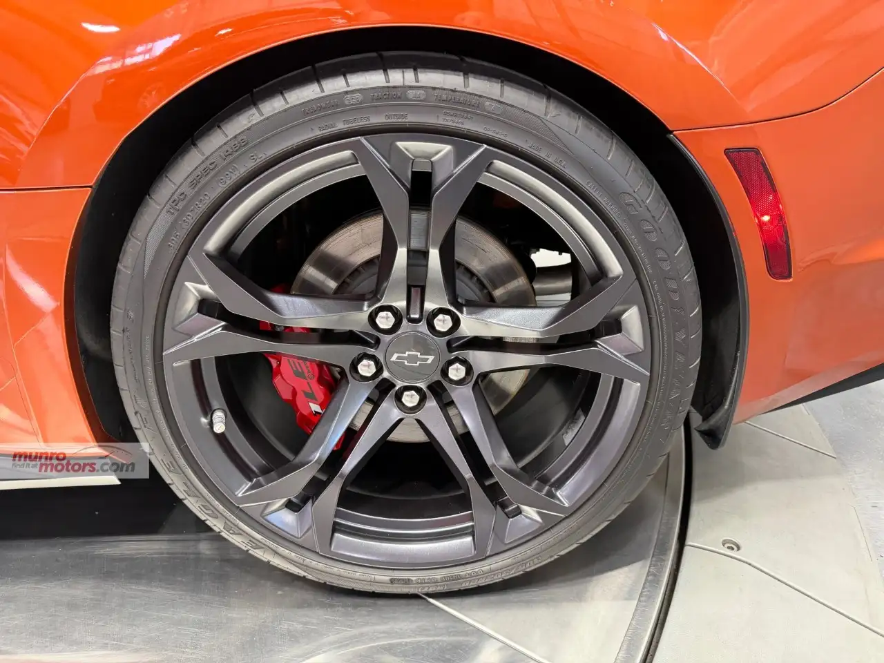 Chevrolet Camaro - Image 46