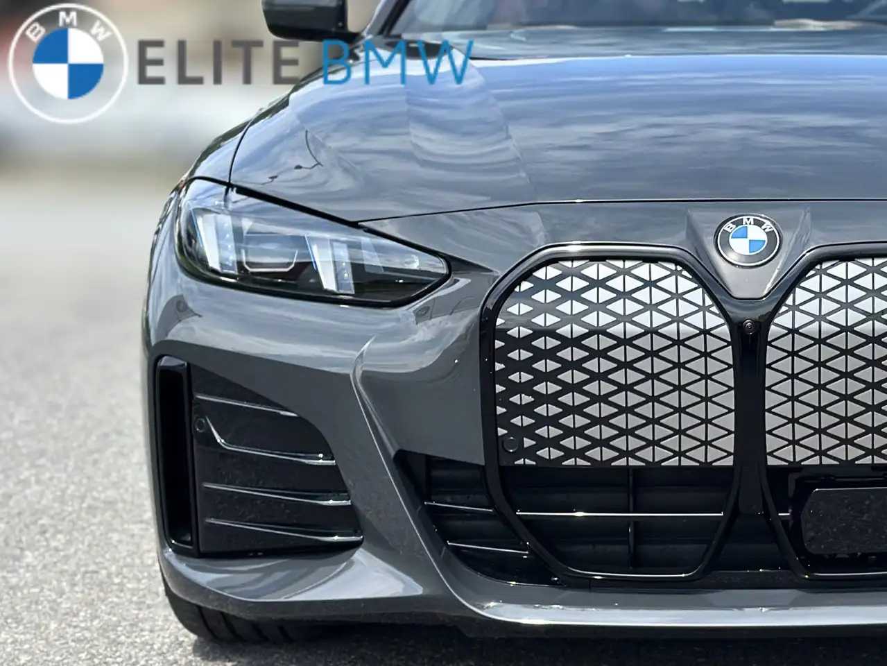 BMW i4 - Image 27