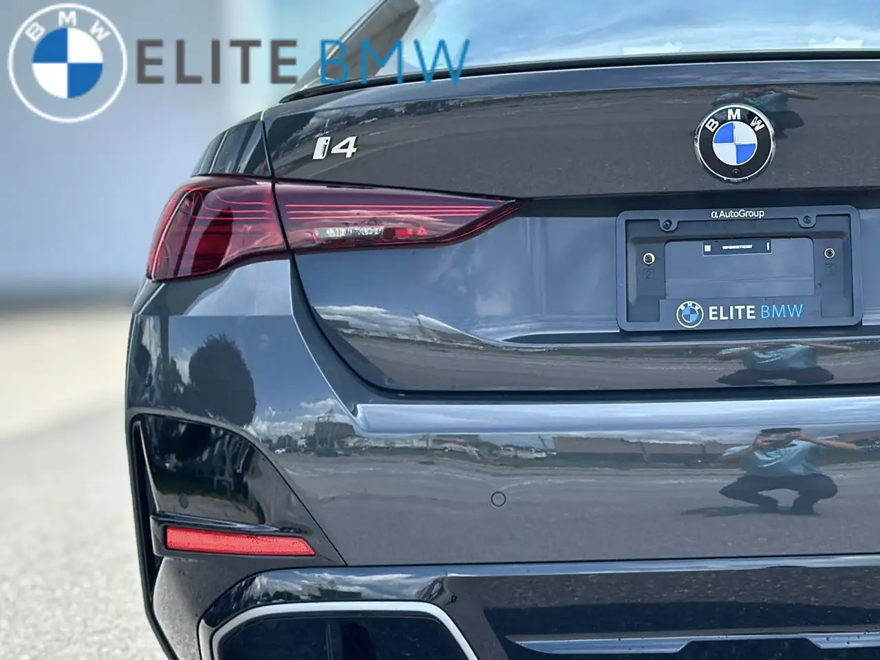 BMW i4 - Image 30