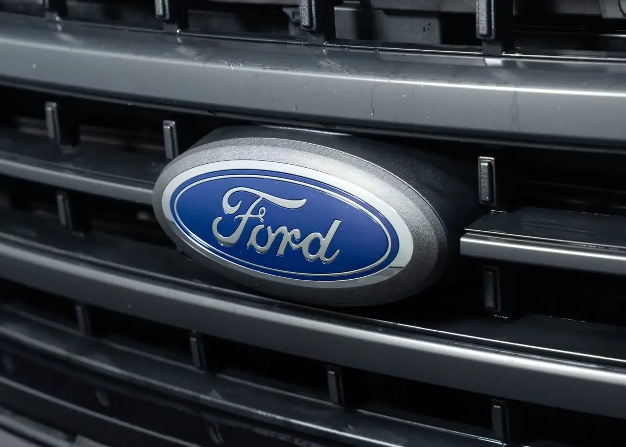 Ford F-150 - Image 9