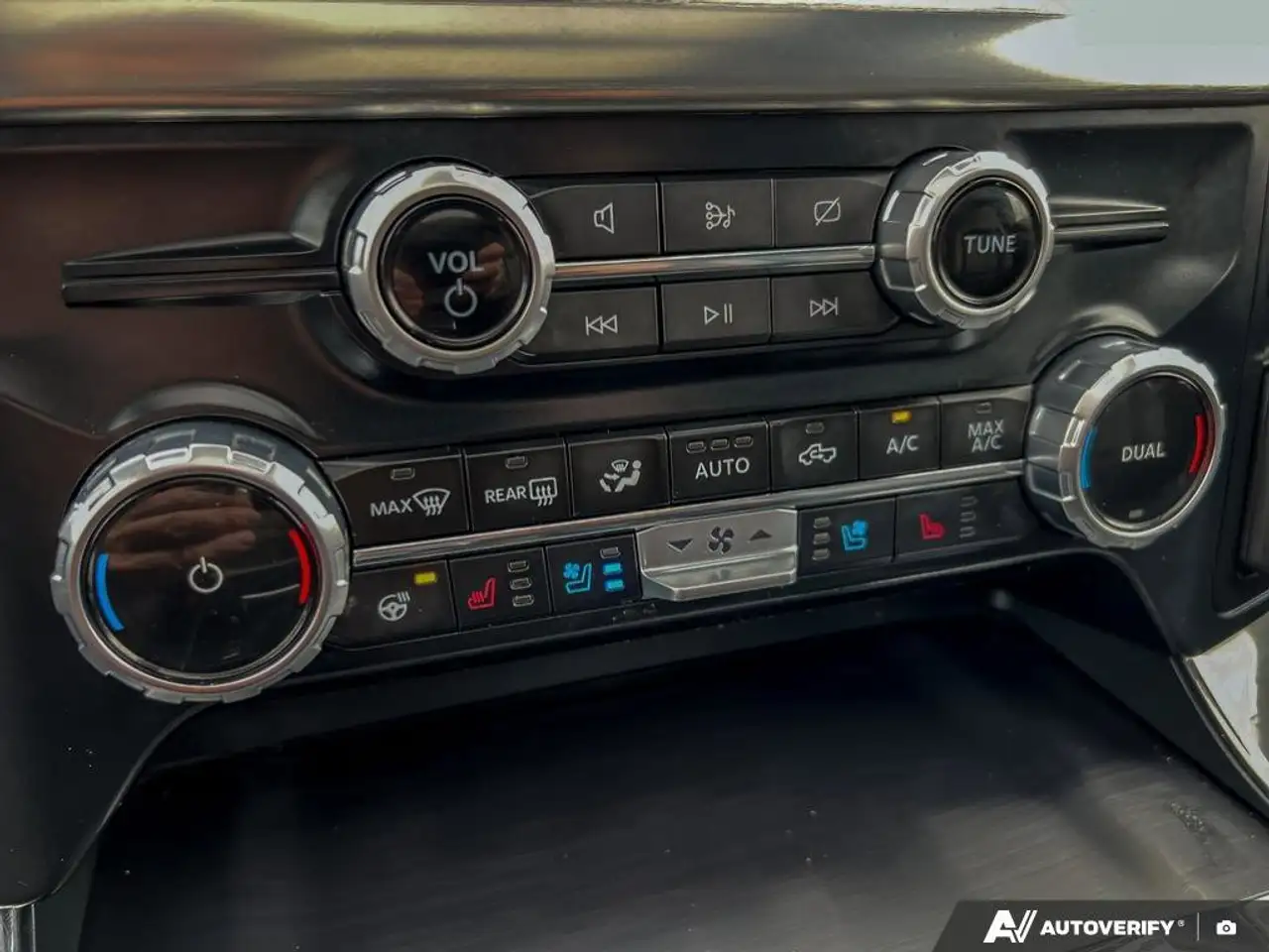 Ford F-150 - Image 20