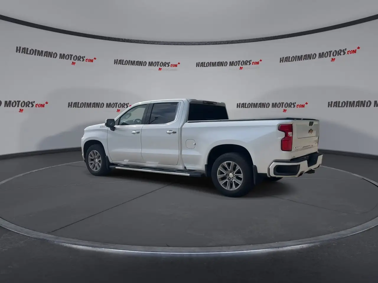 Chevrolet Silverado 1500 - Image 6
