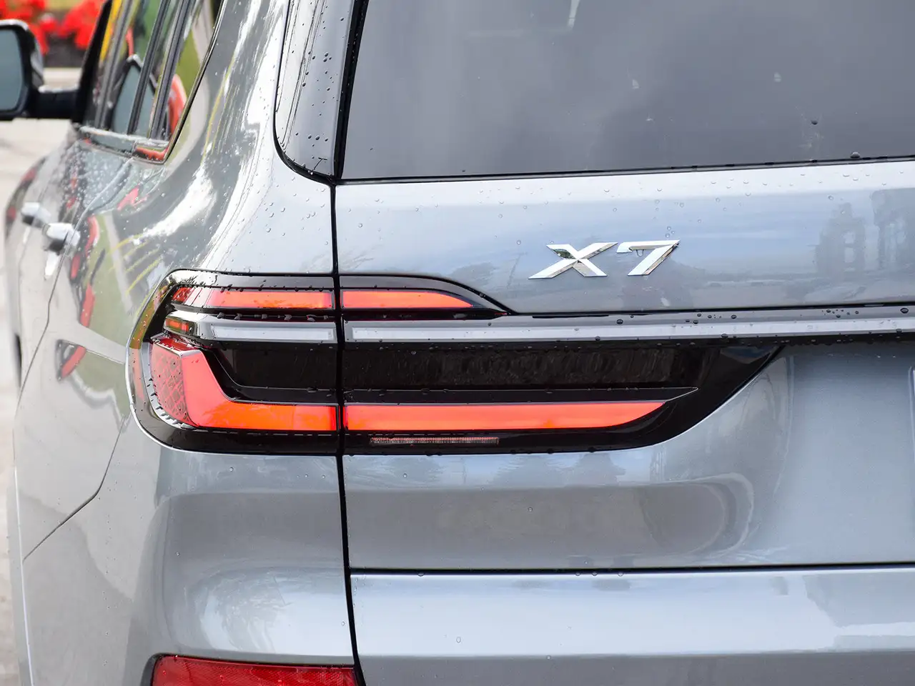 BMW X7 - Image 10