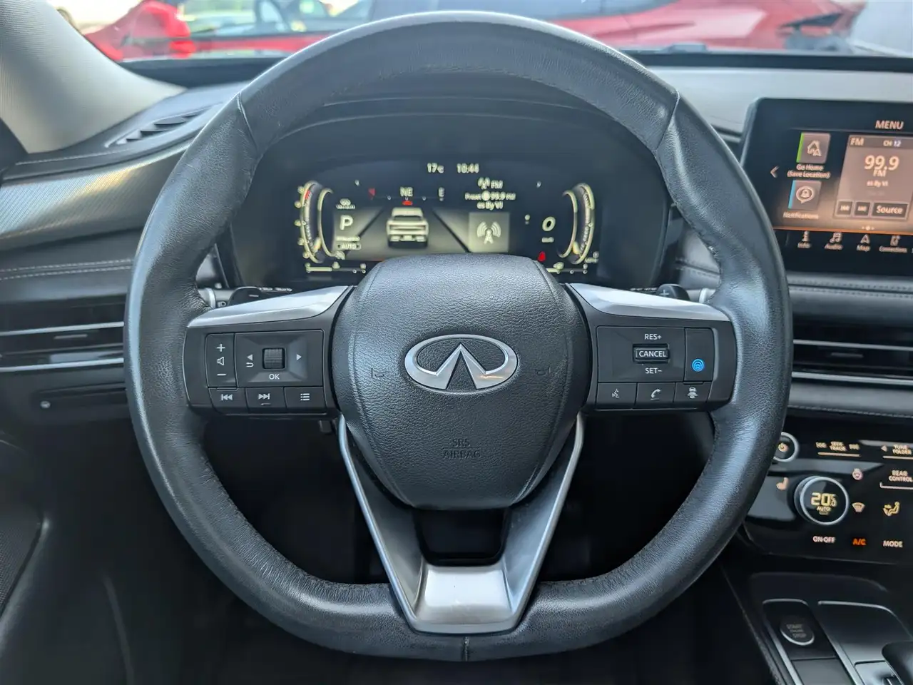 Infiniti QX60 - Image 11