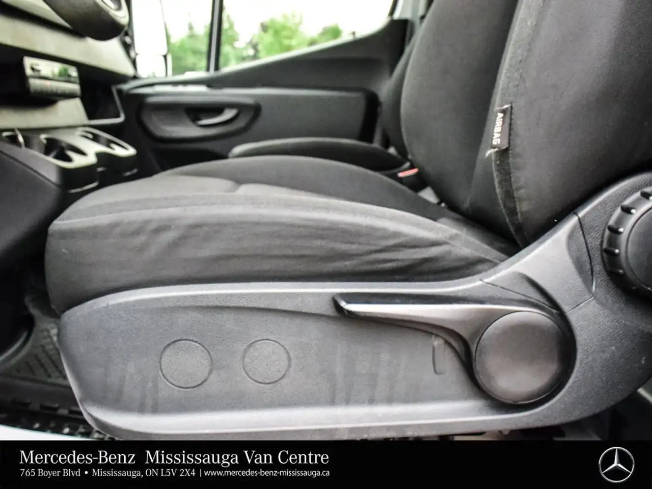 Mercedes-Benz Sprinter - Image 15