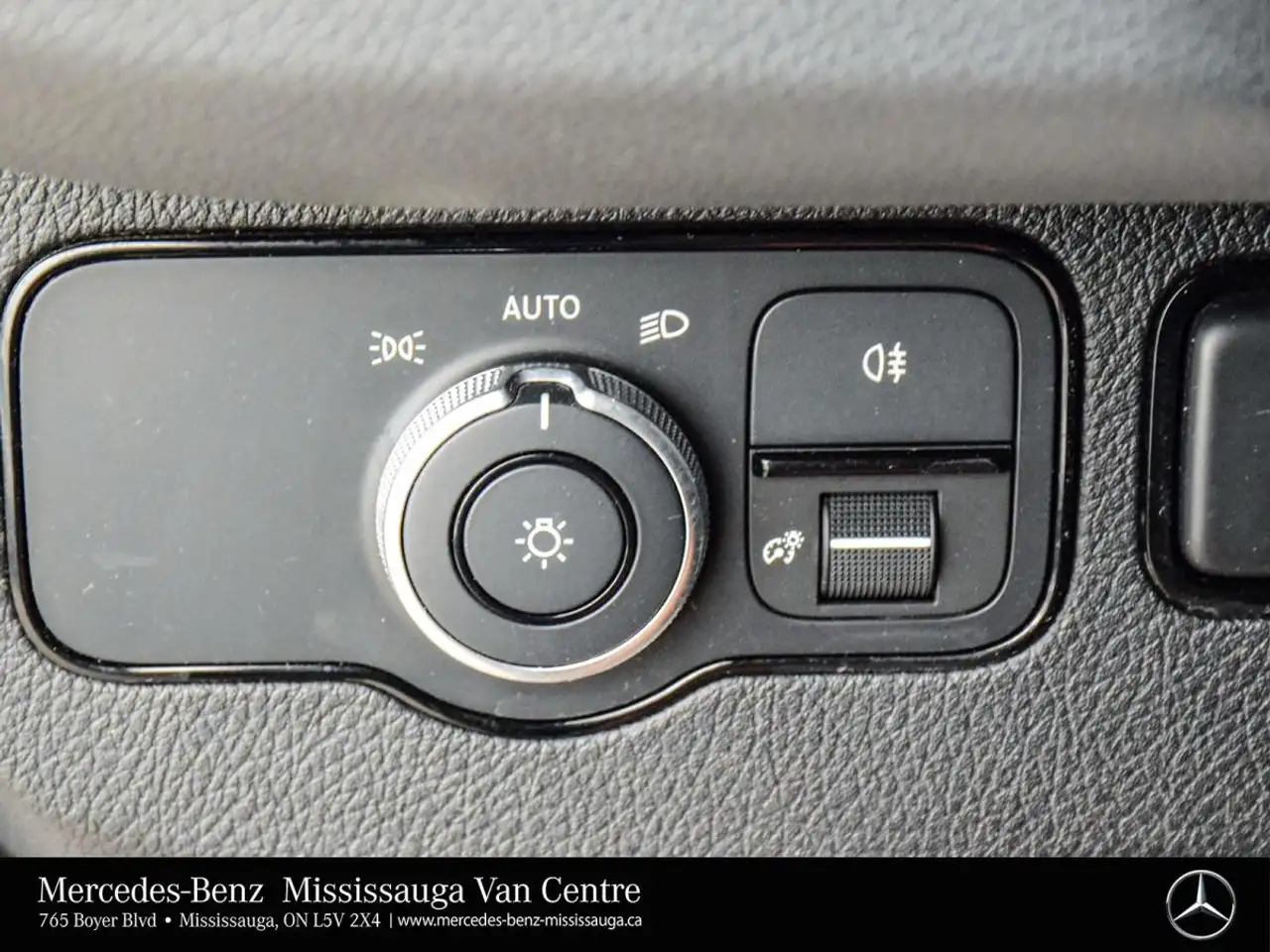 Mercedes-Benz Sprinter - Image 13