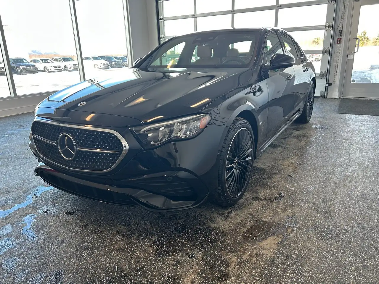 Mercedes-Benz E-Class - Image 8