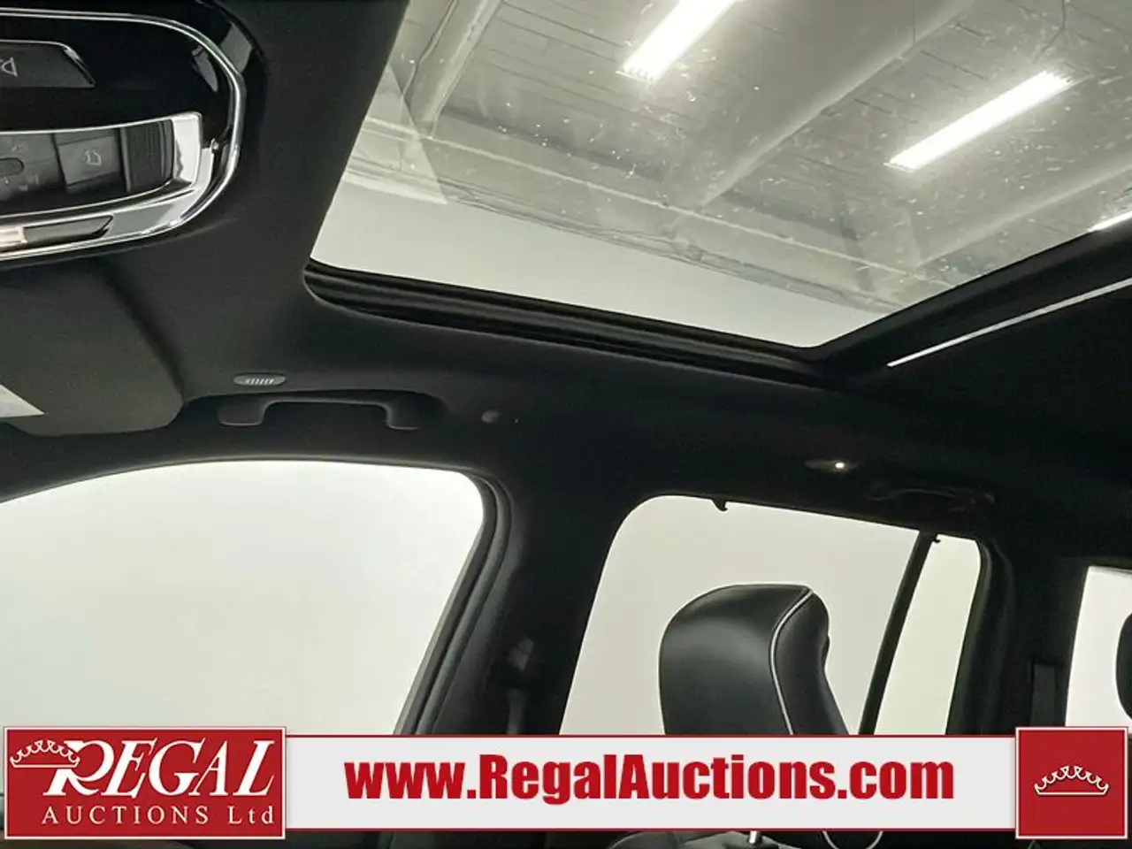 Jeep Grand Cherokee - Image 17
