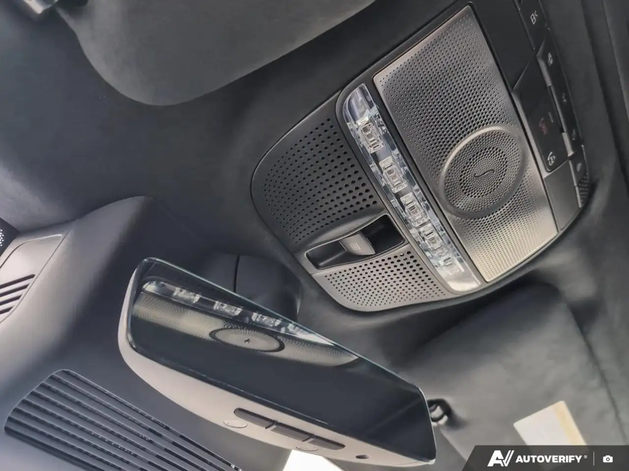 Mercedes-Benz G-Class - Image 20