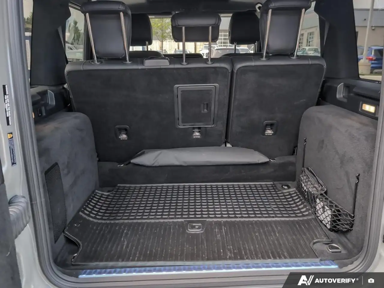Mercedes-Benz G-Class - Image 11