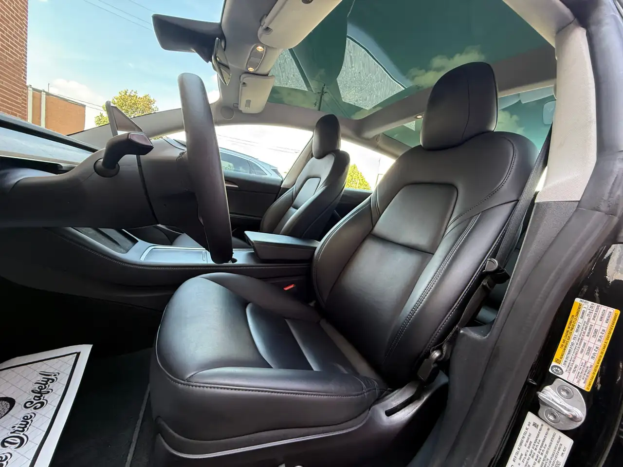 Tesla Model 3 - Image 13