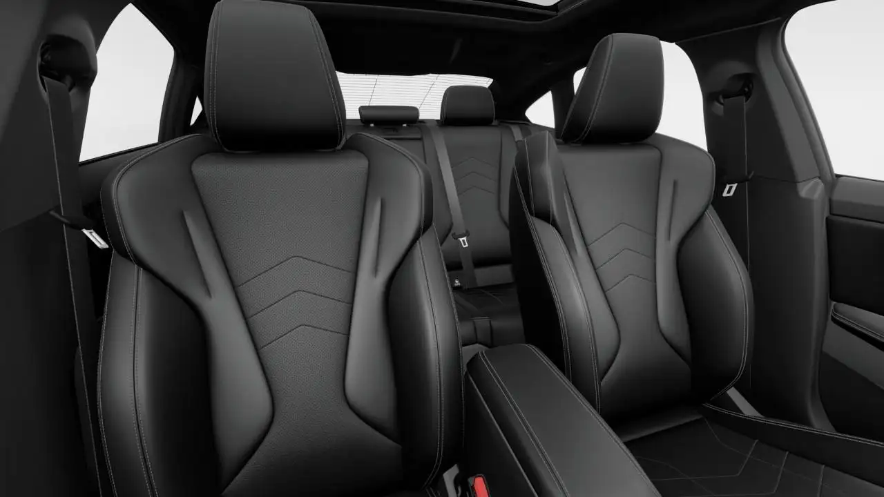 BMW 2 Series - Image 11