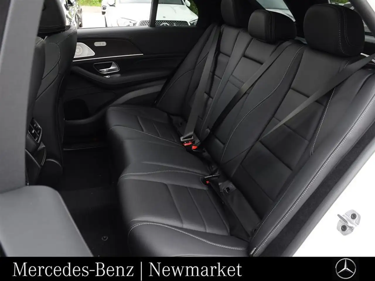 Mercedes-Benz GLE - Image 18