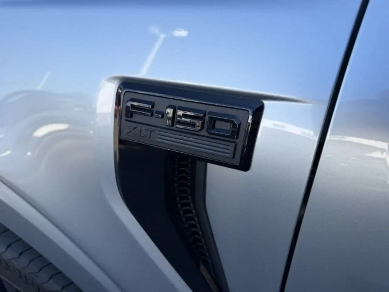 Ford F-150 - Image 19