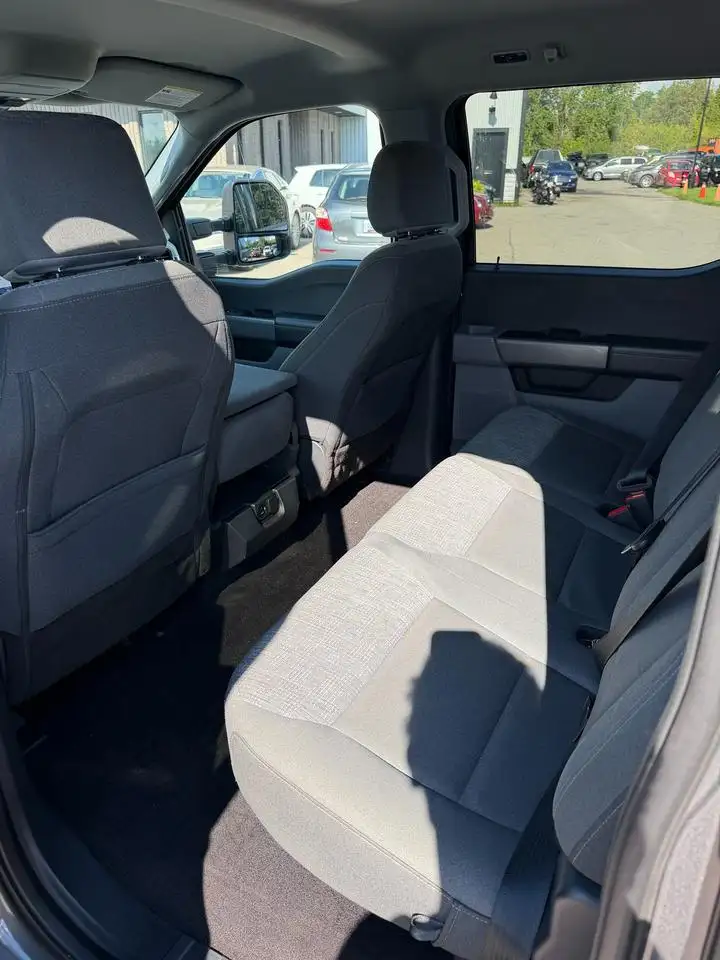 Ford F-150 - Image 12