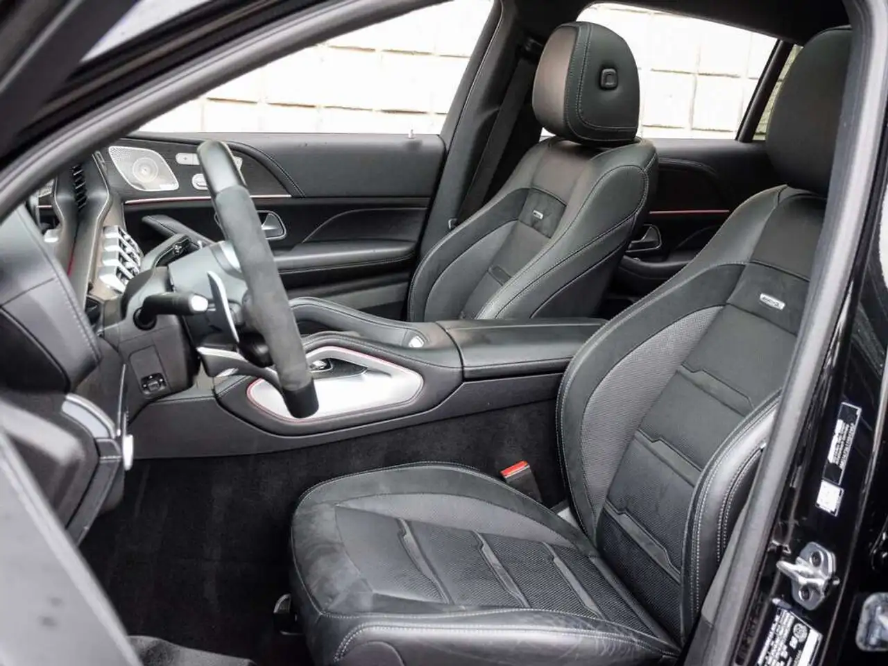 Mercedes-Benz GLE - Image 14