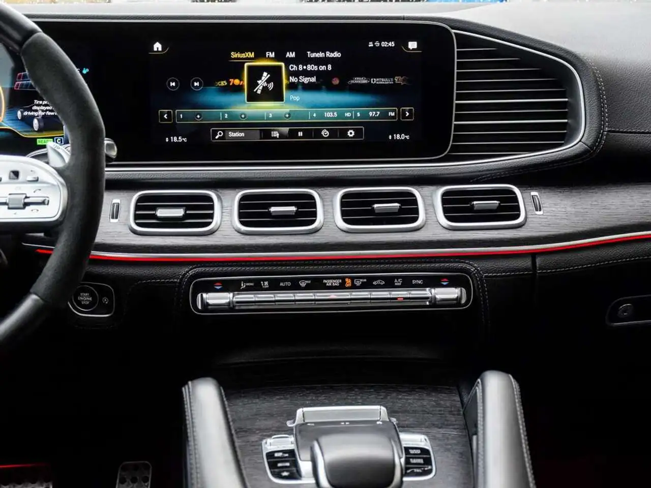 Mercedes-Benz GLE - Image 19