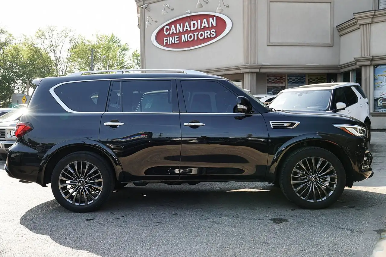 Infiniti QX80 - Image 8