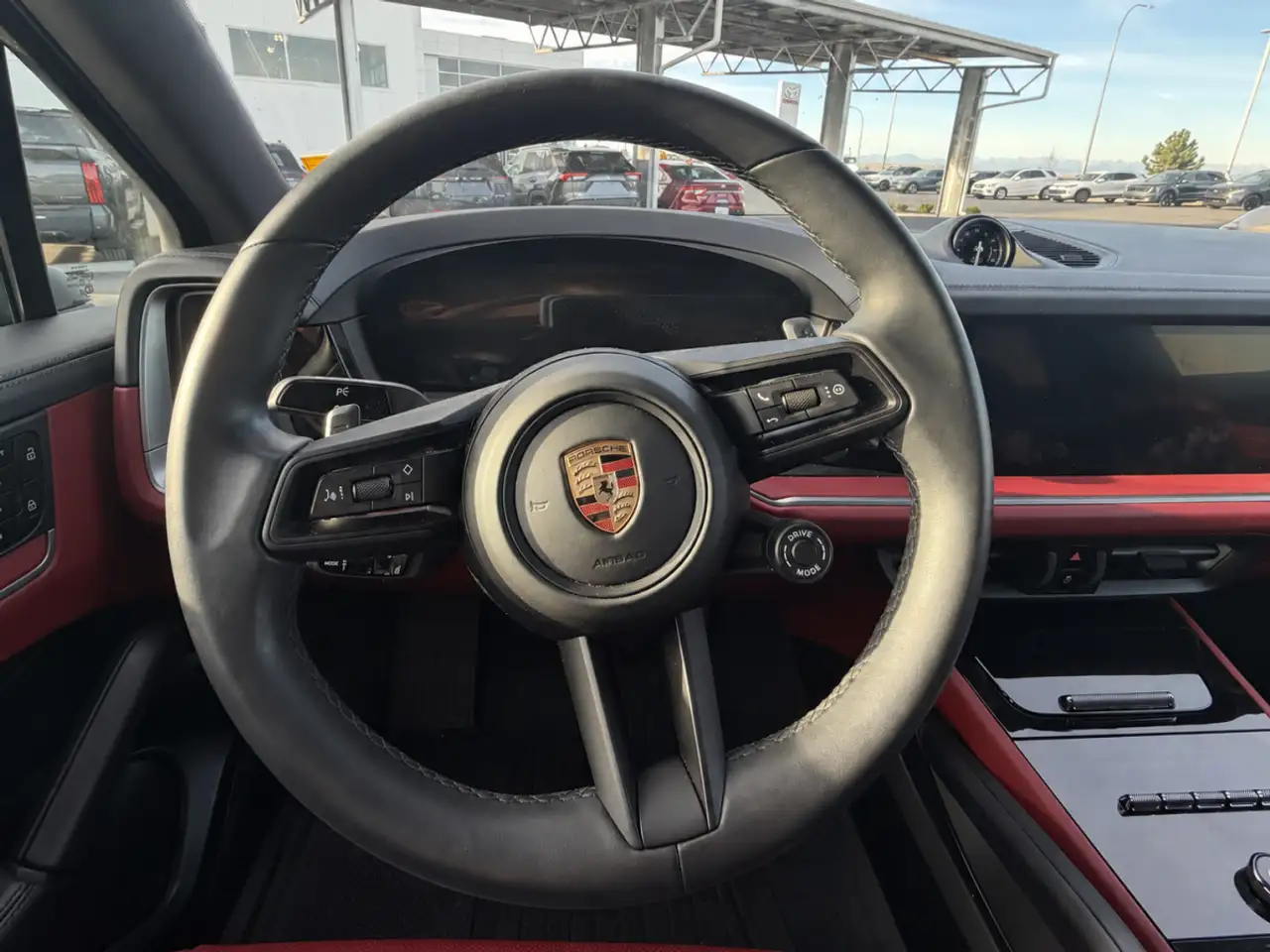 Porsche Cayenne - Image 14