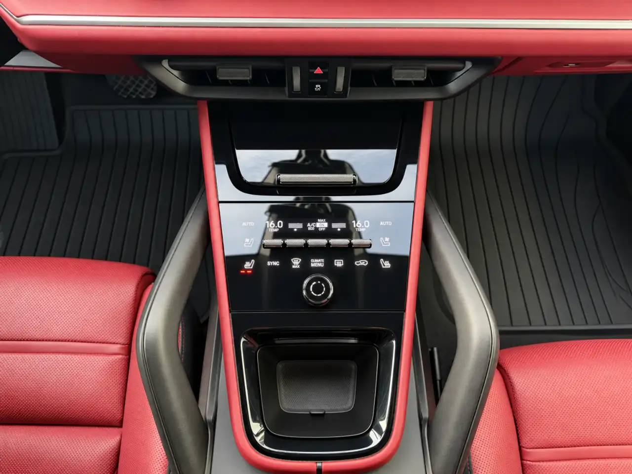 Porsche Cayenne - Image 16