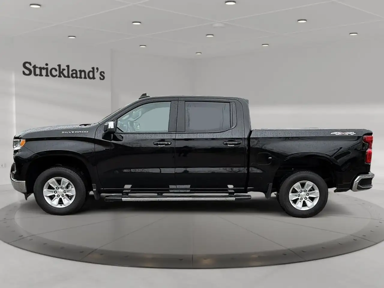 Chevrolet Silverado 1500 - Image 6