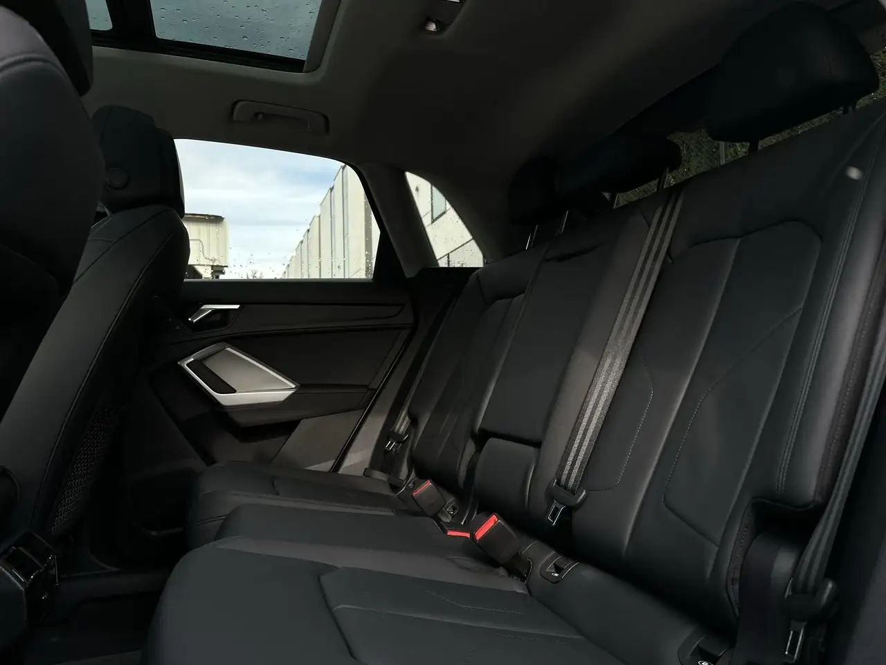 Audi Q3 - Image 29