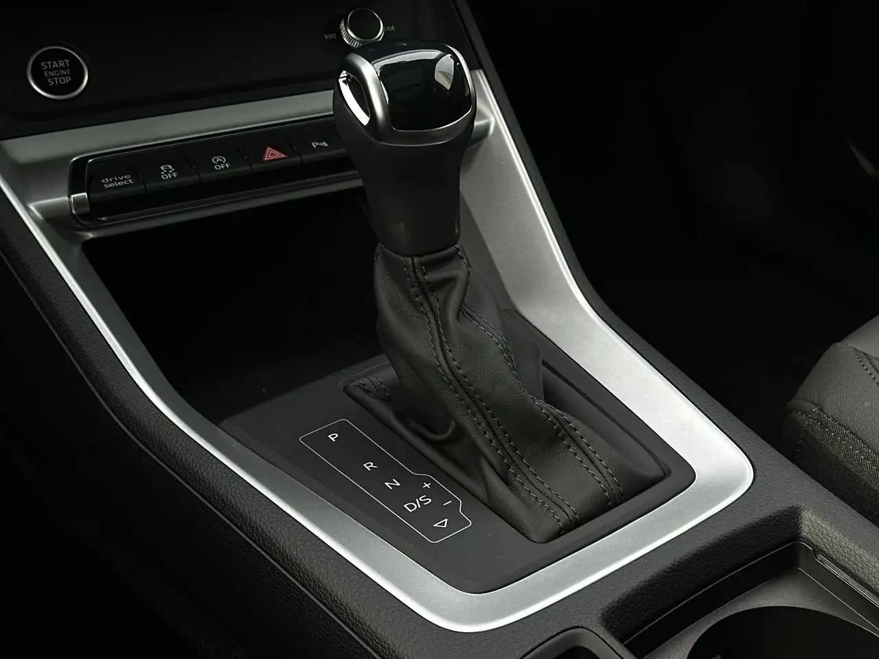 Audi Q3 - Image 26