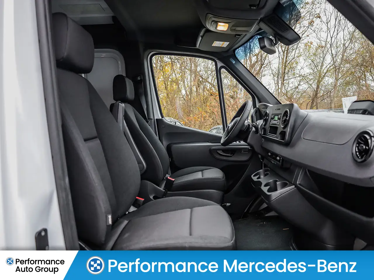 Mercedes-Benz Sprinter - Image 14