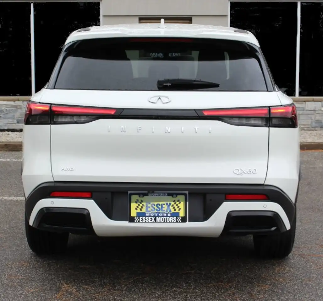Infiniti QX60 - Image 3