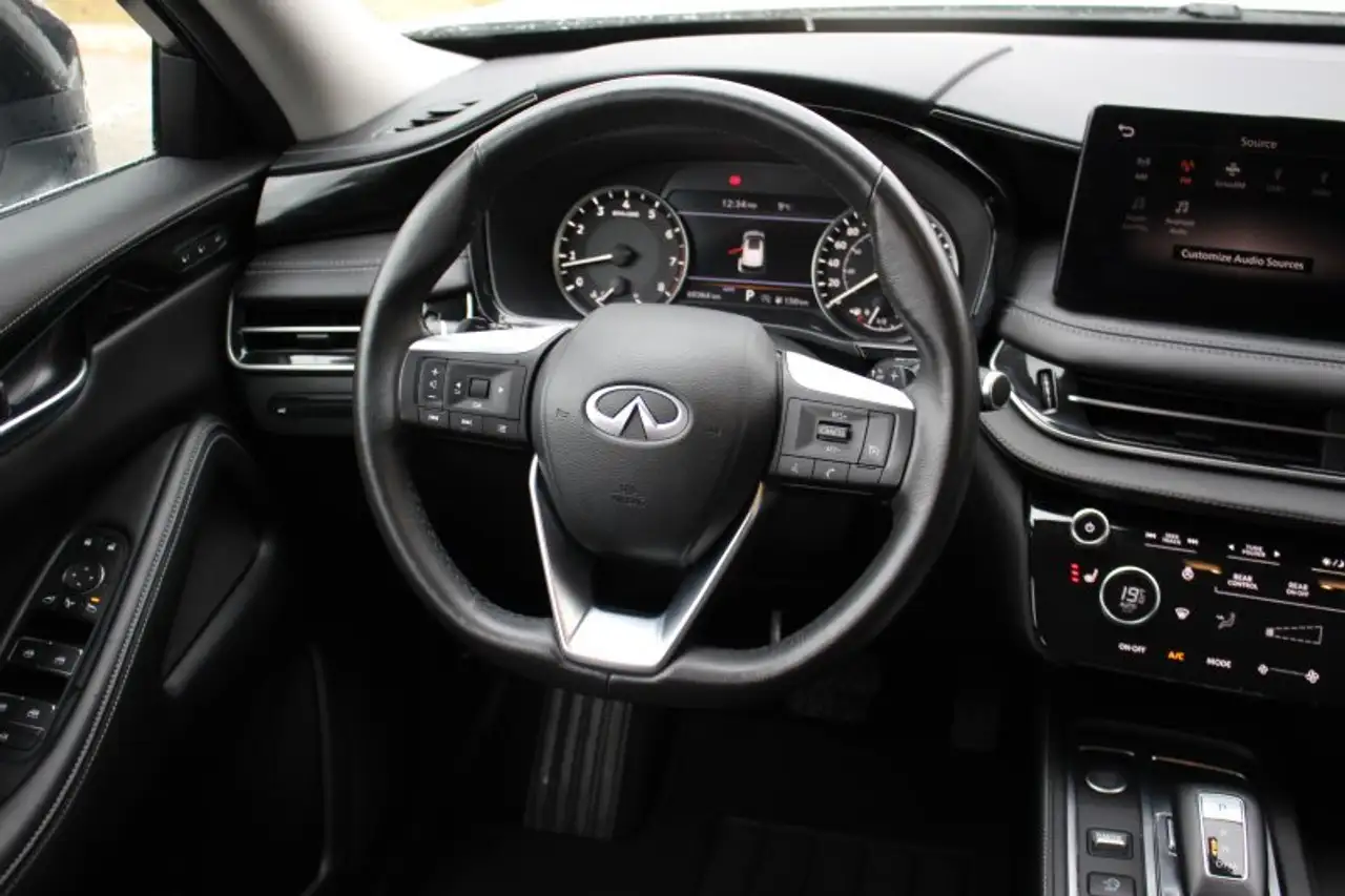 Infiniti QX60 - Image 16