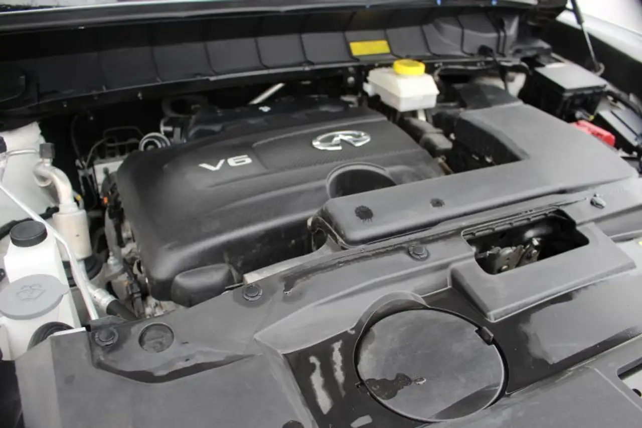 Infiniti QX60 - Image 24