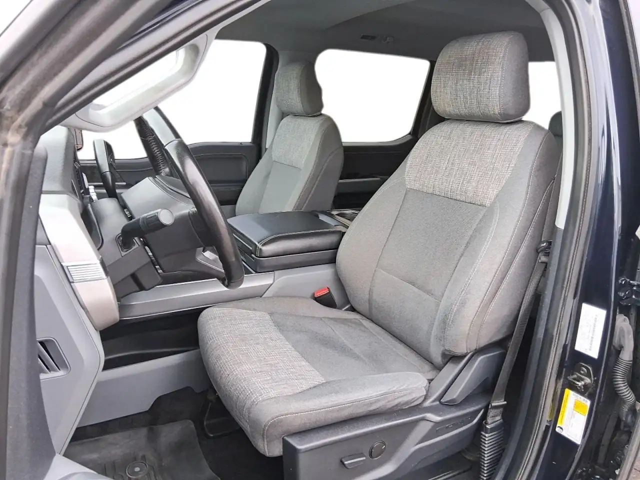 Ford F-150 - Image 9
